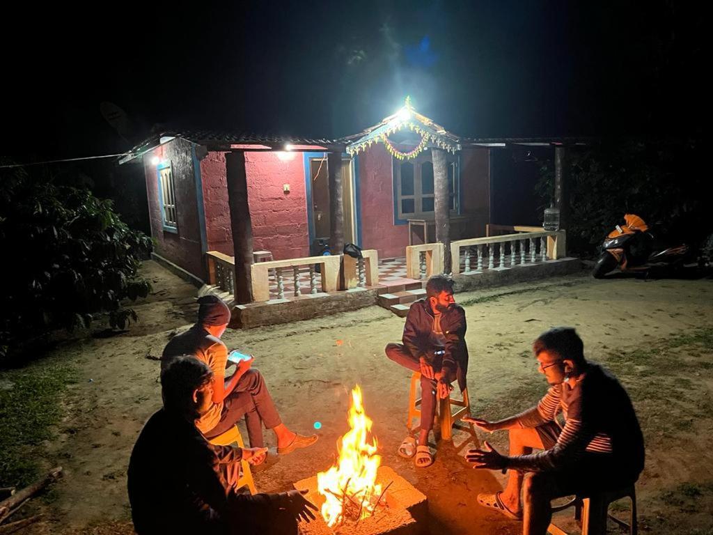 Kushālnagar Preetham Homestay מראה חיצוני תמונה